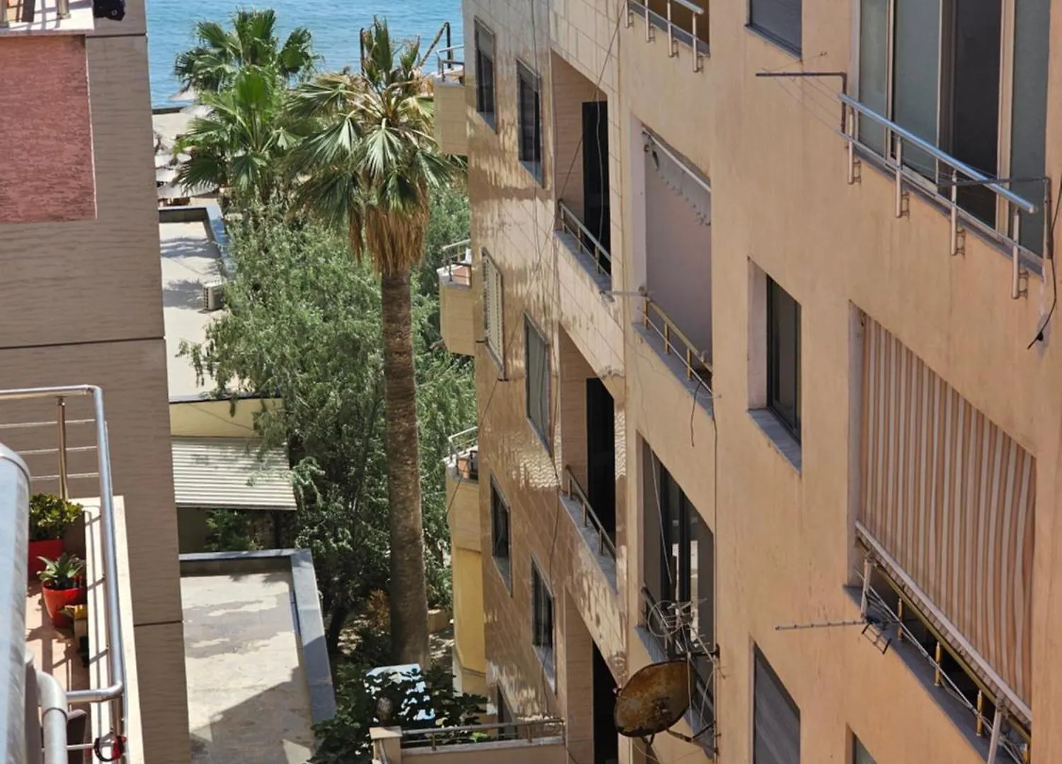 Bral Apartment 5 - Beachfront Durrës