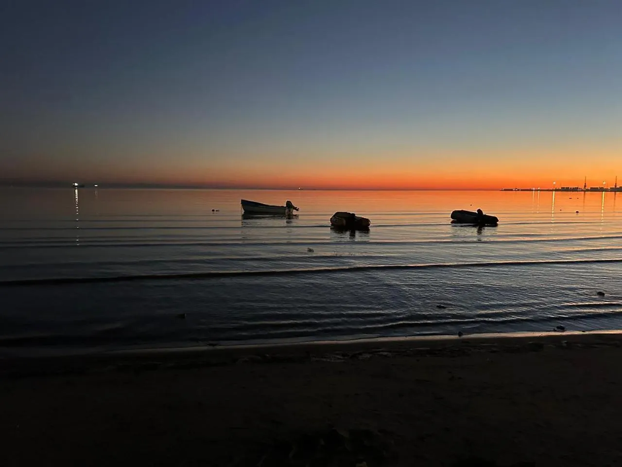 Bral Apartment 5 - Beachfront Durres